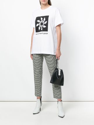 oversized graphic T-shirt展示图