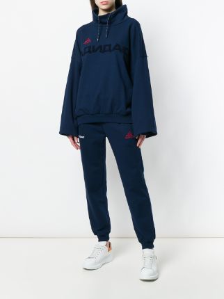 Gosha Rubchinskiy x Adidas T字扣套头衫展示图