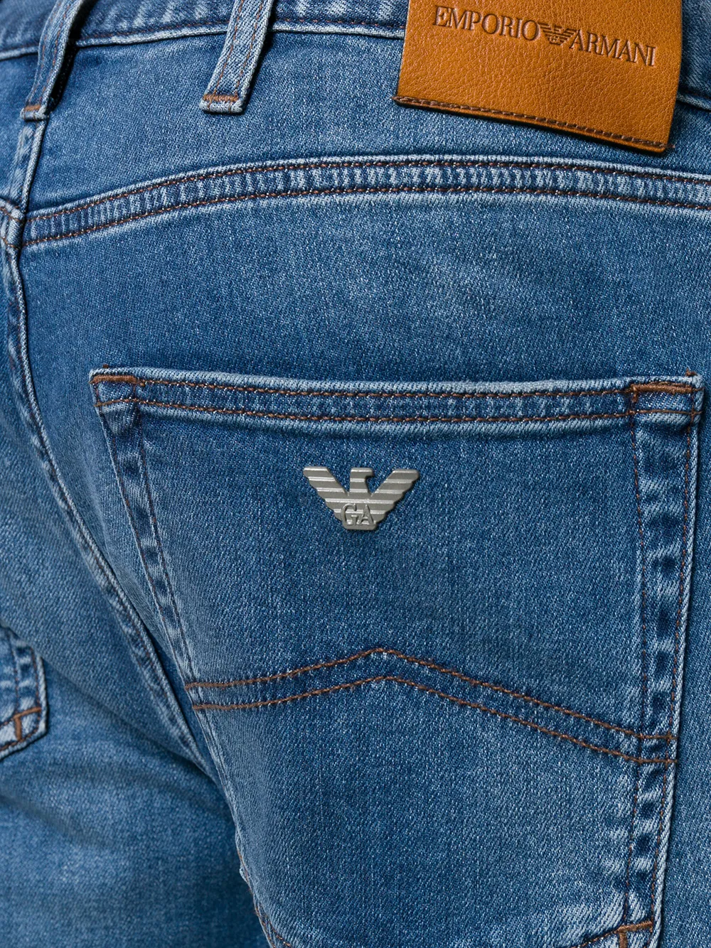 Emporio Armani stonewashed jeans met rechte pijpen Blauw