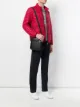الصورة 2 من Emporio Armani حقيبة بشعار منقوش