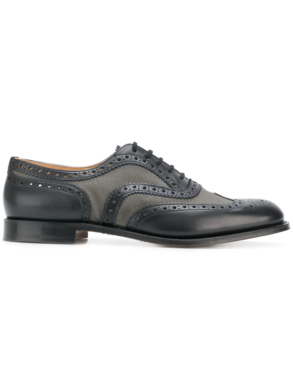 Church's Lace Up Brogues - Tendenza classica, vale la pena avere Church's Lace Up Brogues - Tendenza classica, vale la pena avere