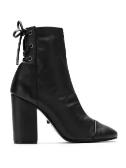 Bota cano médio de couro