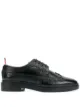 الصورة 1 من Thom Browne بروغ Pebble Grain Longwing