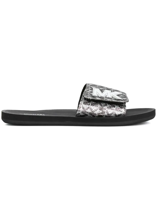 kors slides