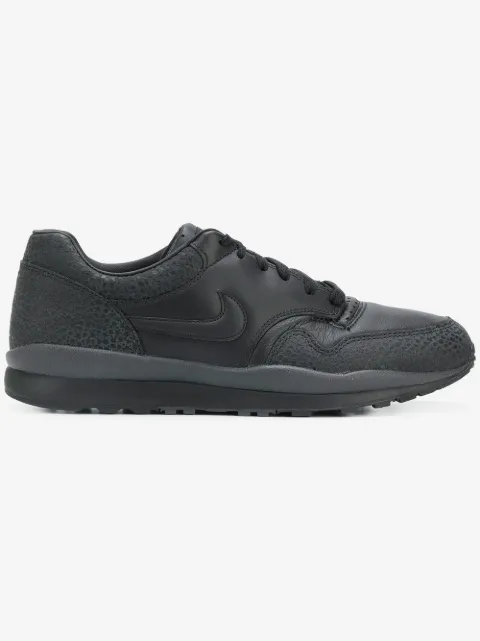 Nike Air Safari QS sneakers