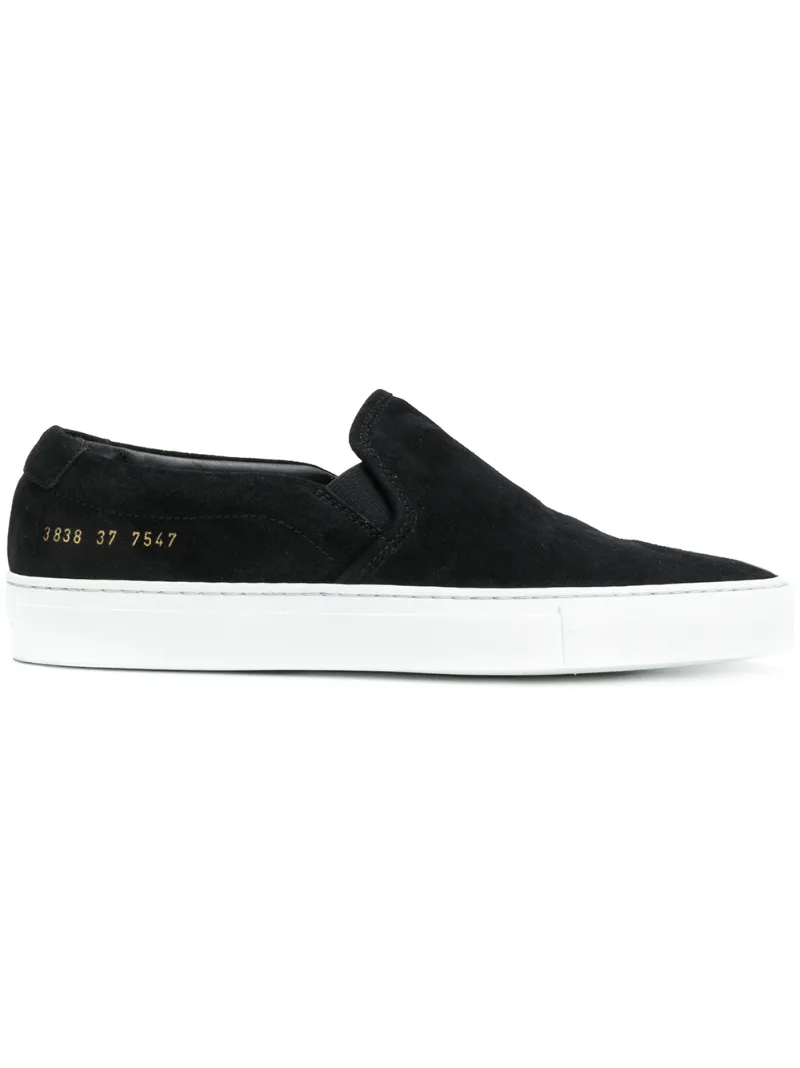 слипоны с тиснеными цифрами сбоку Common Projects