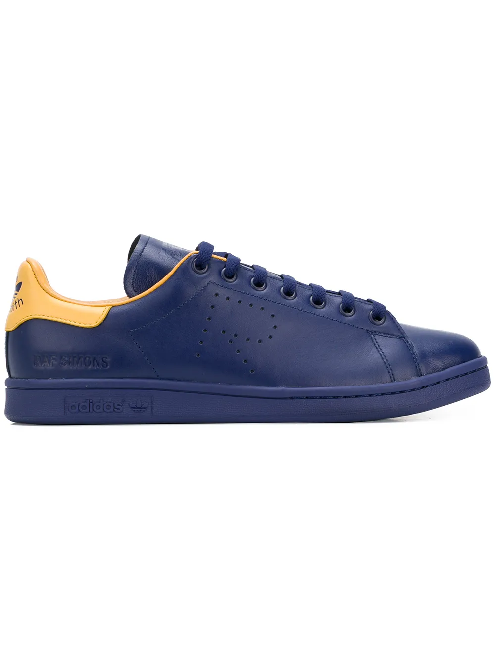 Adidas By Raf Simons Sneakers 'Stan Smith' - Tendenza classica, vale la pena avere Adidas By Raf Simons Sneakers 'Stan Smith' - Tendenza classica, vale la pena avere