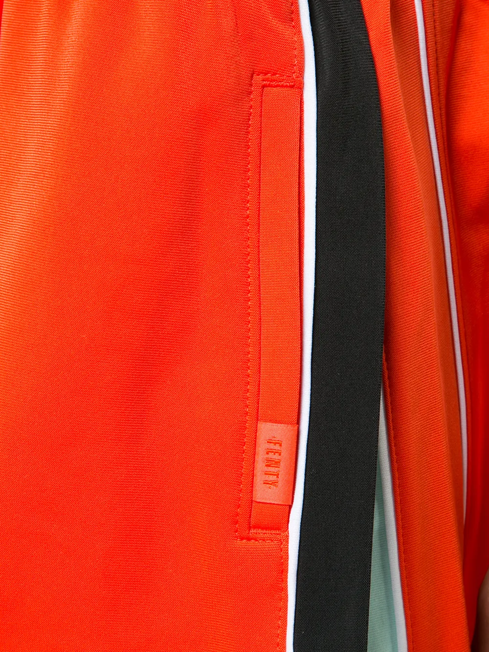 Fenty X Puma shorts met zijsplit Rood
