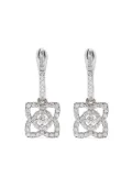 De Beers Jewellers 18kt white gold Enchanted Lotus diamond sleeper earrings - Silver