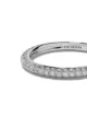 De Beers Jewellers خاتم ذهب أبيض عيار 18 مرصع نصفه بمجموعة الكريستال الدقيق