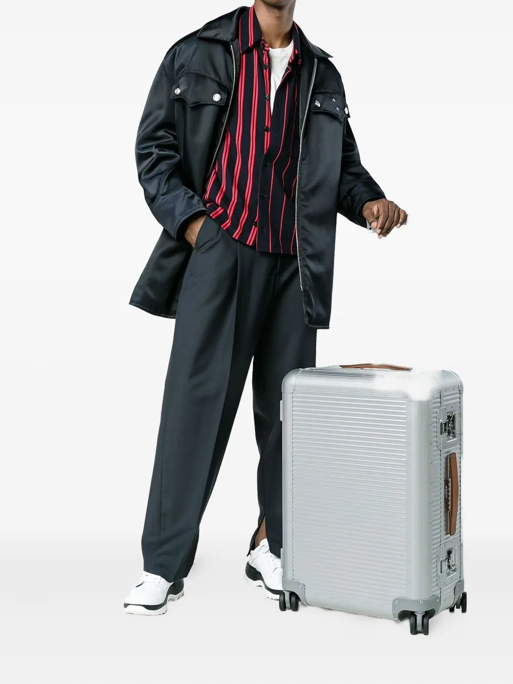 Metallic Silver Bank Spinner 68 Aluminium Suitcase