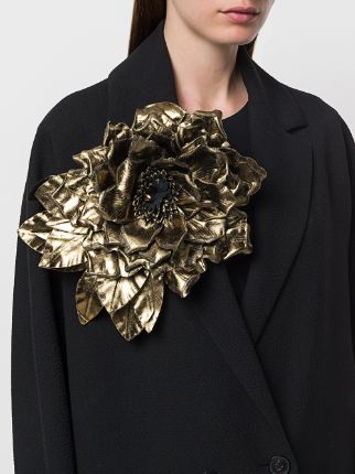 oversized flower brooch展示图