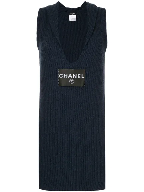CHANEL Pre-Owned 2008 logo-patch ribbed knit dress