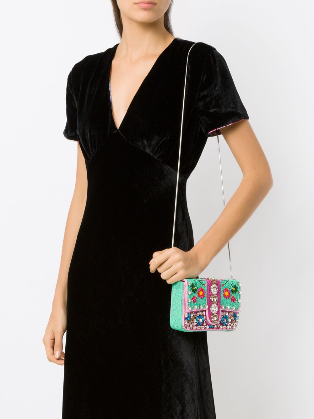 фото Isla embroidered shoulder bag