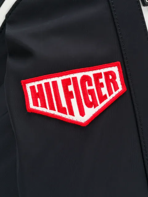 Patch Rucksack mit mit Hilfiger Tommy Logo Patch Rucksack Logo Hilfiger mit Hilfiger Tommy Rucksack Tommy qT6PH