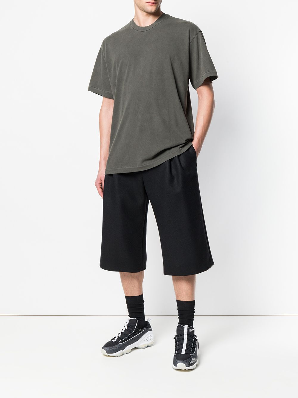 yeezy season 6 classic tee