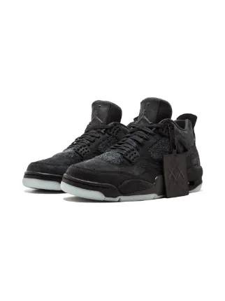 nike jordan 4 retro kaws