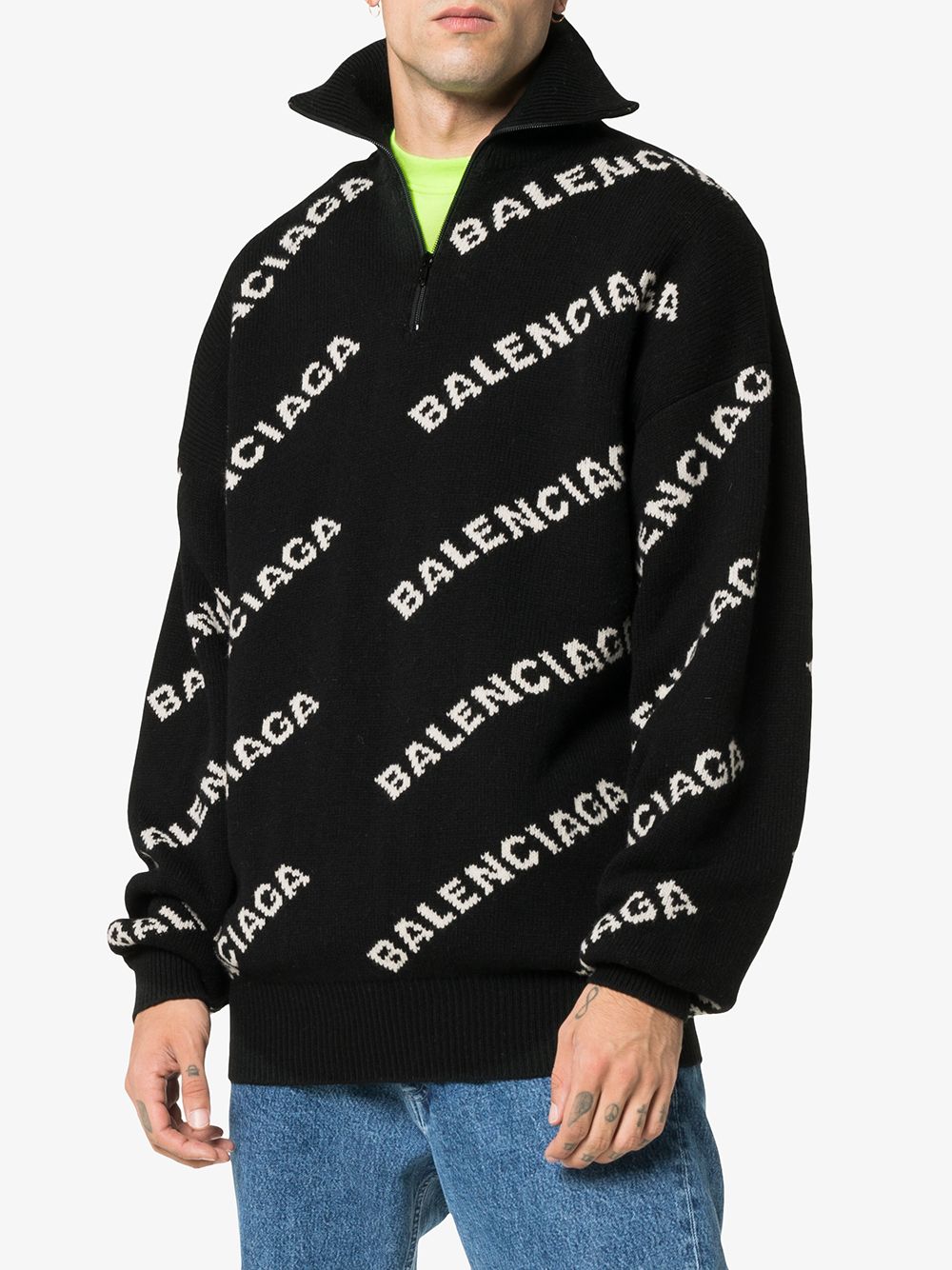 фото Balenciaga джемпер с жаккардовым узором с логотипами