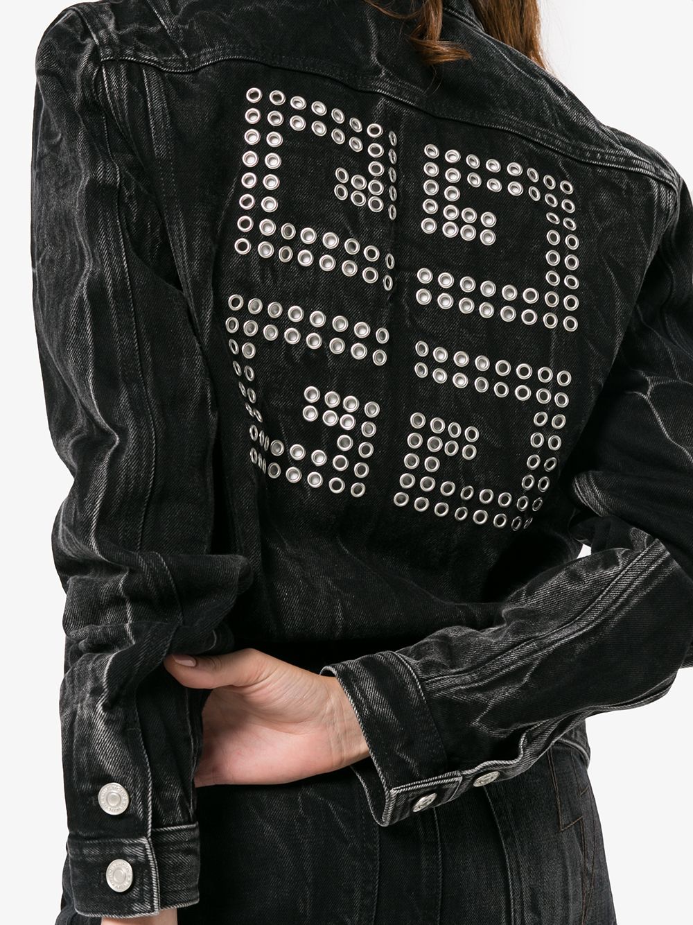 фото Givenchy джинсовая куртка с люверсами и выцветшим эффектом
