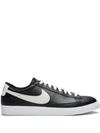 Nike out of stock top