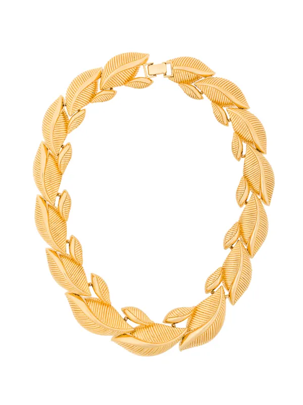 Monet Pre-owned 1980s Statement Leaf Necklace in Gold