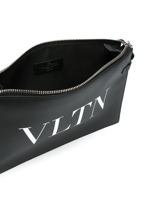 Valentino Garavani ヴァレンティノ・ガラヴァーニ VLTN クラッチ