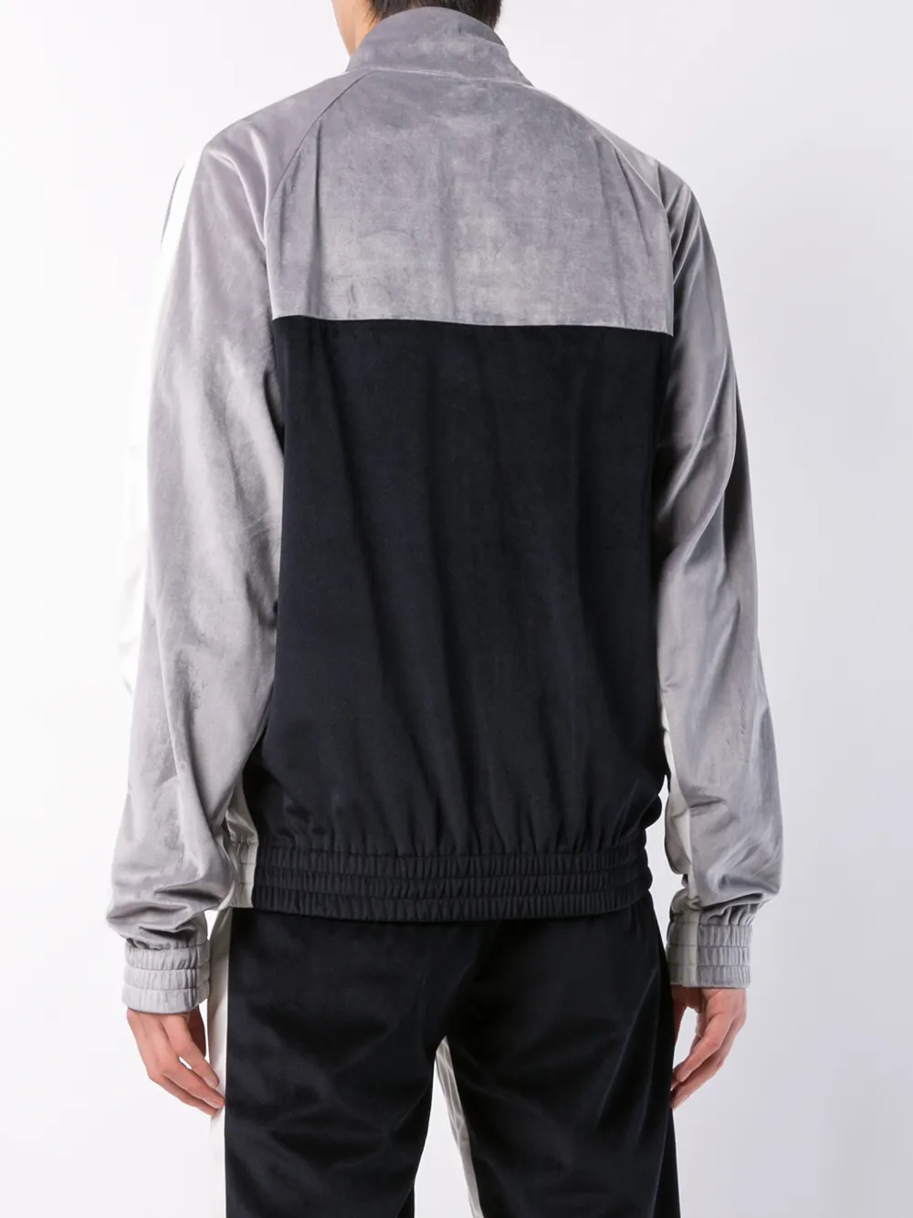 God's Masterful Children Universiteits jack Grijs