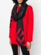 الصورة 2 من Givenchy وشاح طويل بشعار