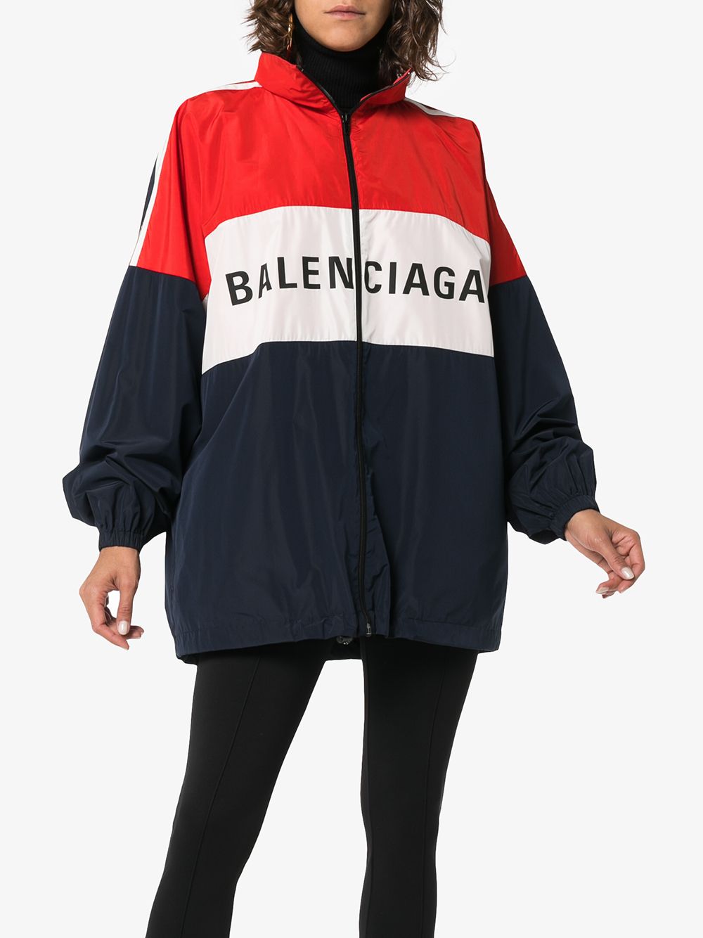 фото Balenciaga ветровка дизайна колор-блок с логотипом
