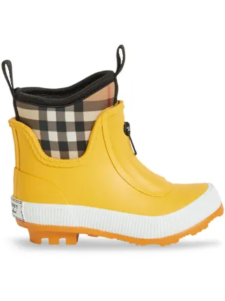 burberry boots kids price