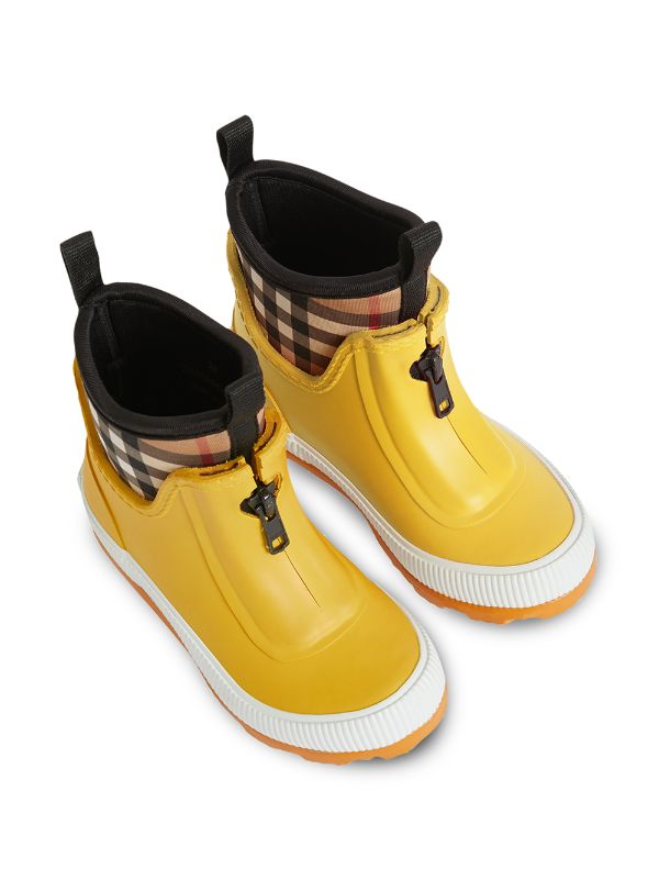 burberry rain boots kids gold