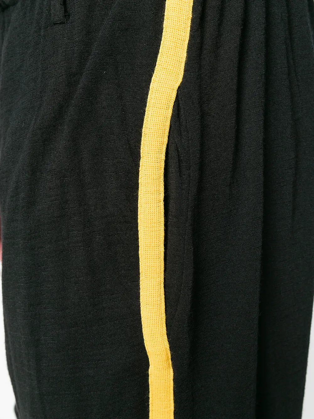 McQ Swallow broek met streepdetail Zwart