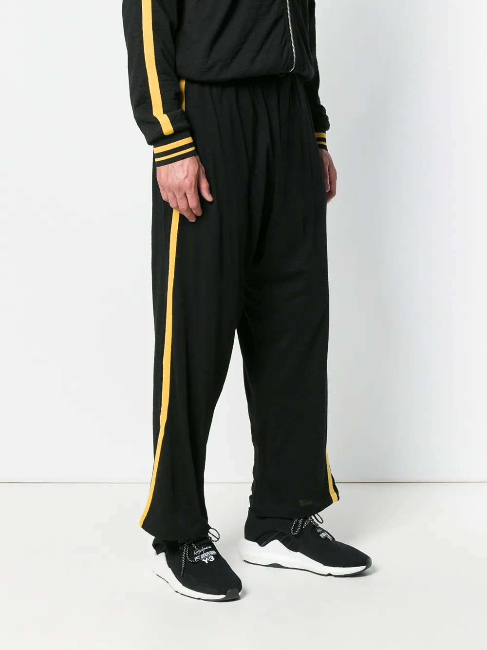 McQ Swallow broek met streepdetail Zwart