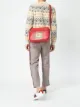 الصورة 2 من Gucci حقيبة تقاطع الكتف بشعار