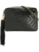 الصورة 1 من Chanel Pre-Owned حقيبة كتف مبطنة بكشكشة