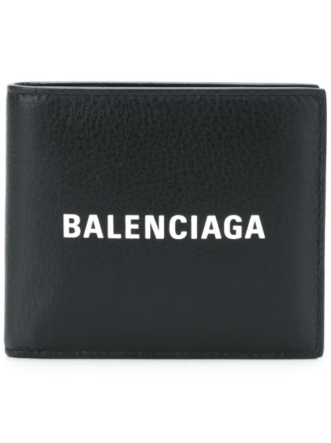 กระเป๋าสตางค์ BALENCIAGA everyday square wallet แต่งตัววินเทจ แต่งตัวสตรีท