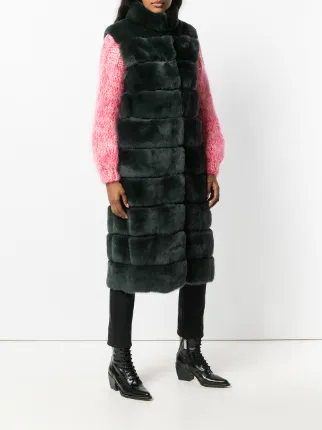 sleeveless fur coat展示图