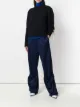 الصورة 2 من Calvin Klein 205W39nyc كنزة بتفصيل بتفصيل حبل
