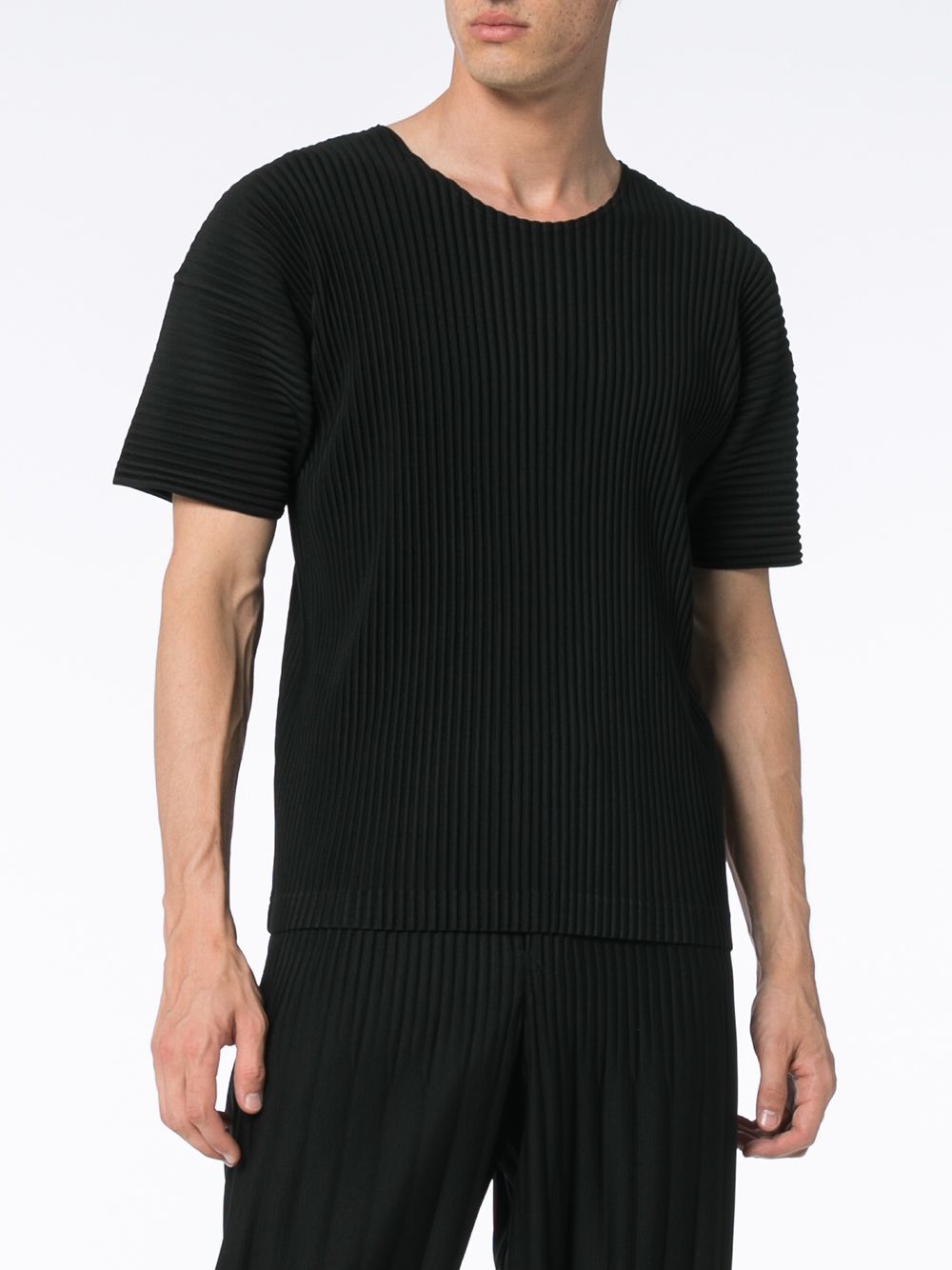 фото Homme Plissé Issey Miyake футболка с короткими рукавами и плиссировкой