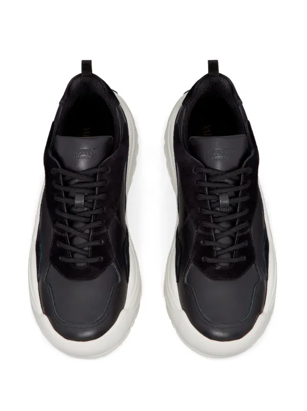 Valentino garavani 2025 gumboy sneakers