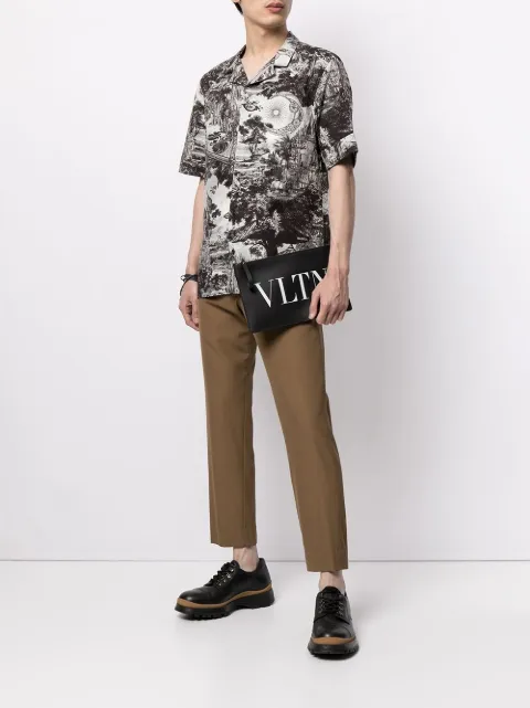 LEATHER VLTN CLUTCH for Man | Valentino Online Boutique