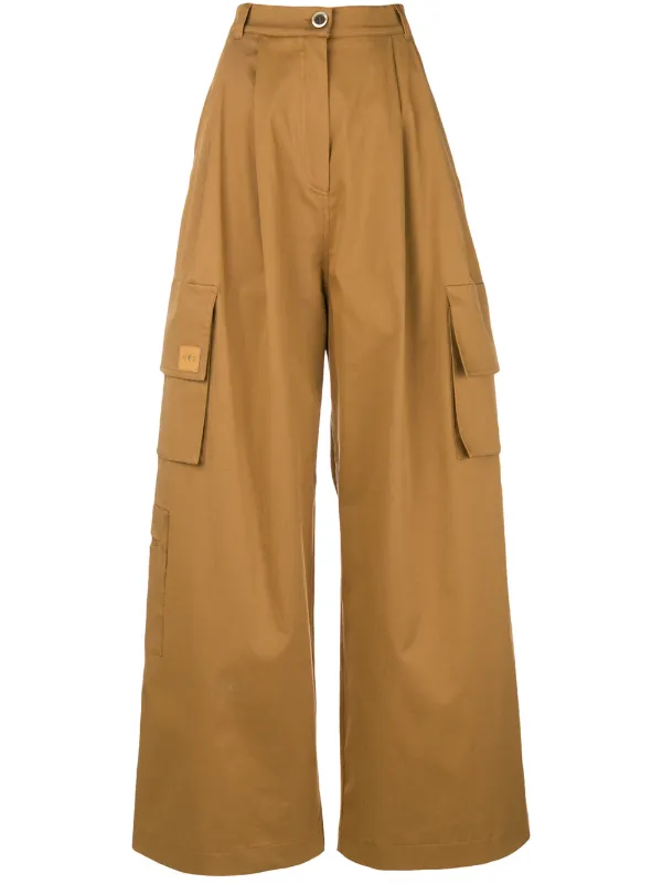 wide leg cargo pants