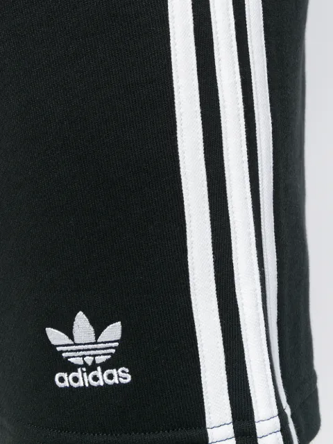 Adidas три полоски