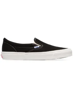New vans hotsell black and white
