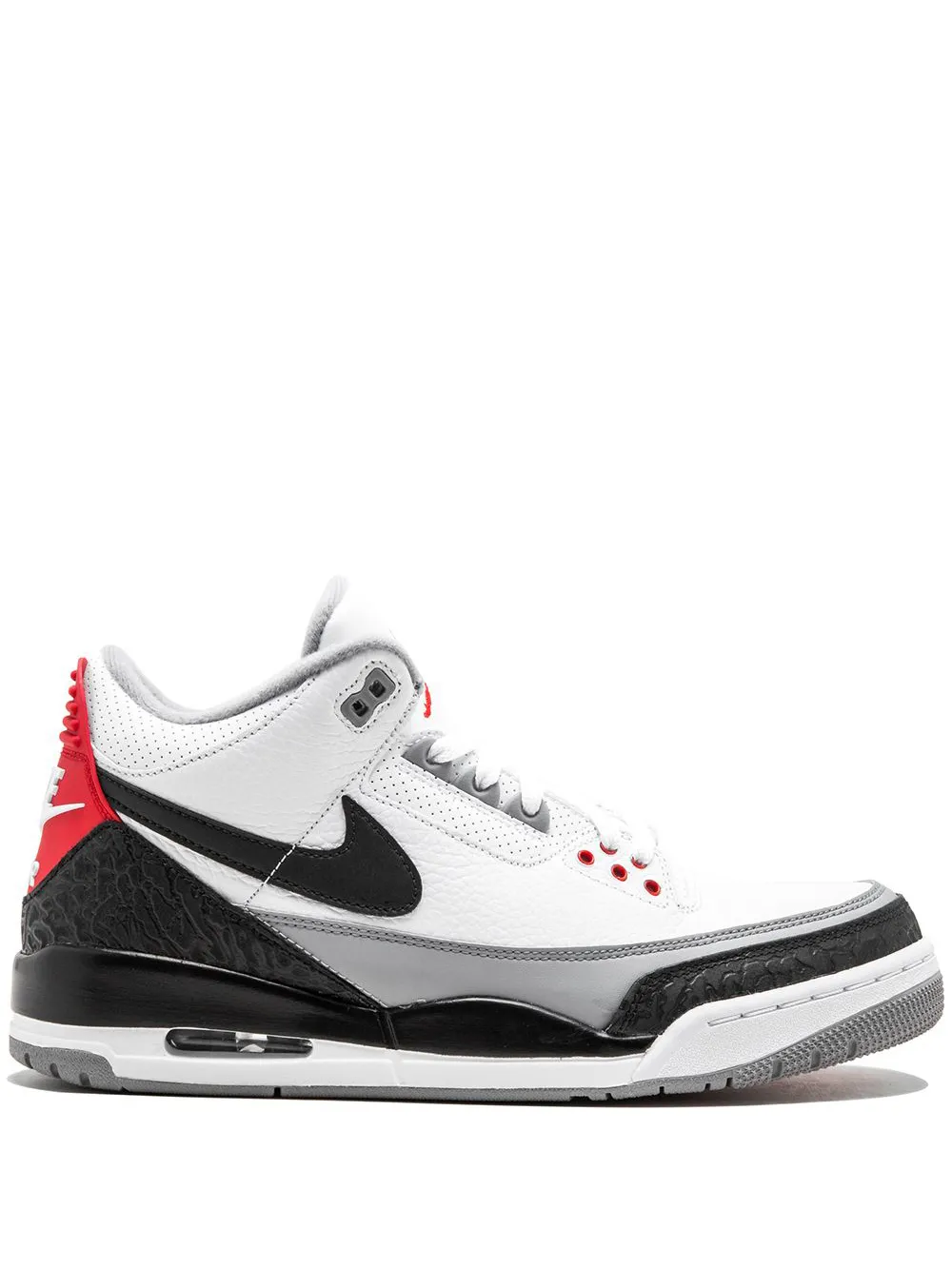 Jordan retro 3 store with nike logo