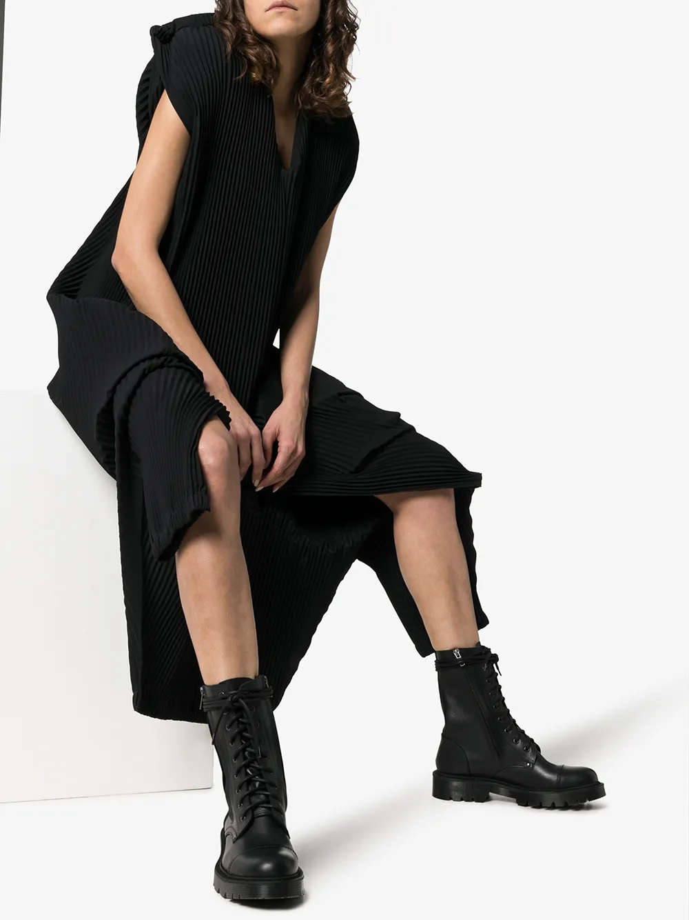 Vetements Boots VETEMENTS BLACK LACE-UP LEATHER ARMY BOOTS