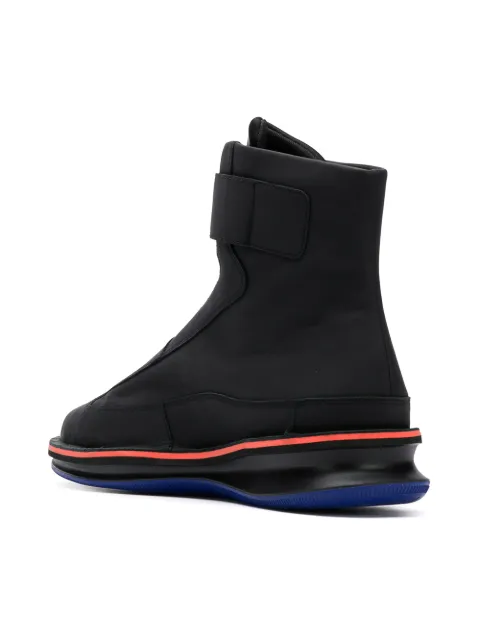 camper rolling boots
