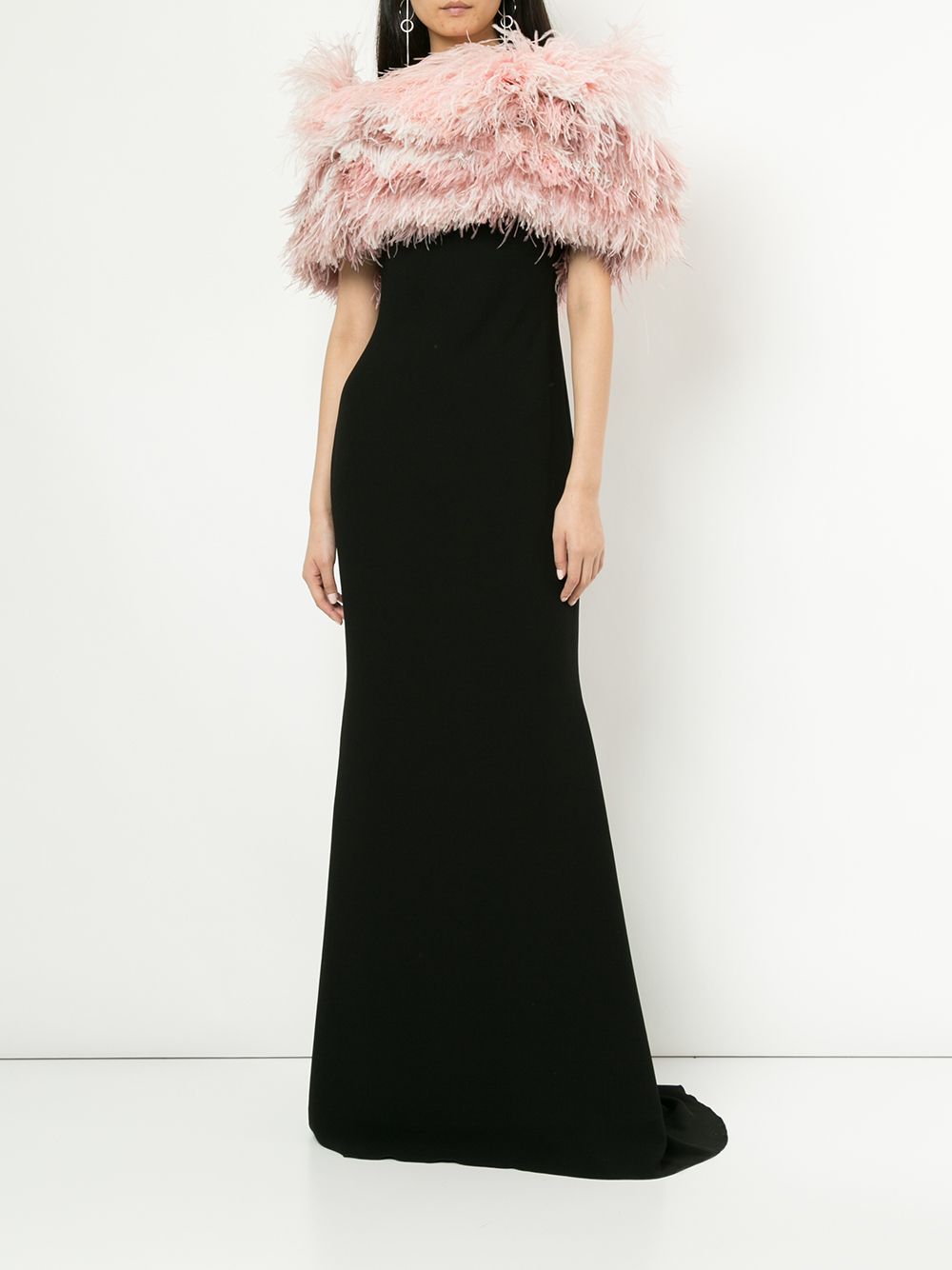 фото Isabel sanchis tonal ostrich feather shrug