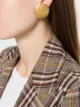 Image 2 of Chanel Pre-Owned 1980s CC logo round clip-on earrings