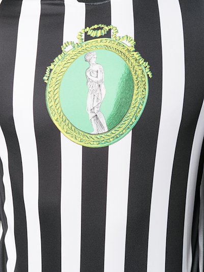 pegamento Descanso Disminución Versace striped football jersey black | MODES